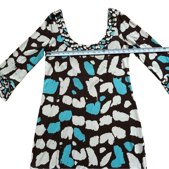 DIANE VON FURSTENBERG SILK MINI DRESS SIZE 8 - Picture 4 of 7
